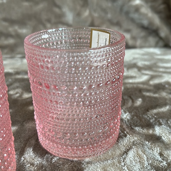 cupcakes & cashmere | Dining | Cupcakes And Cashmere At Home Pink ...